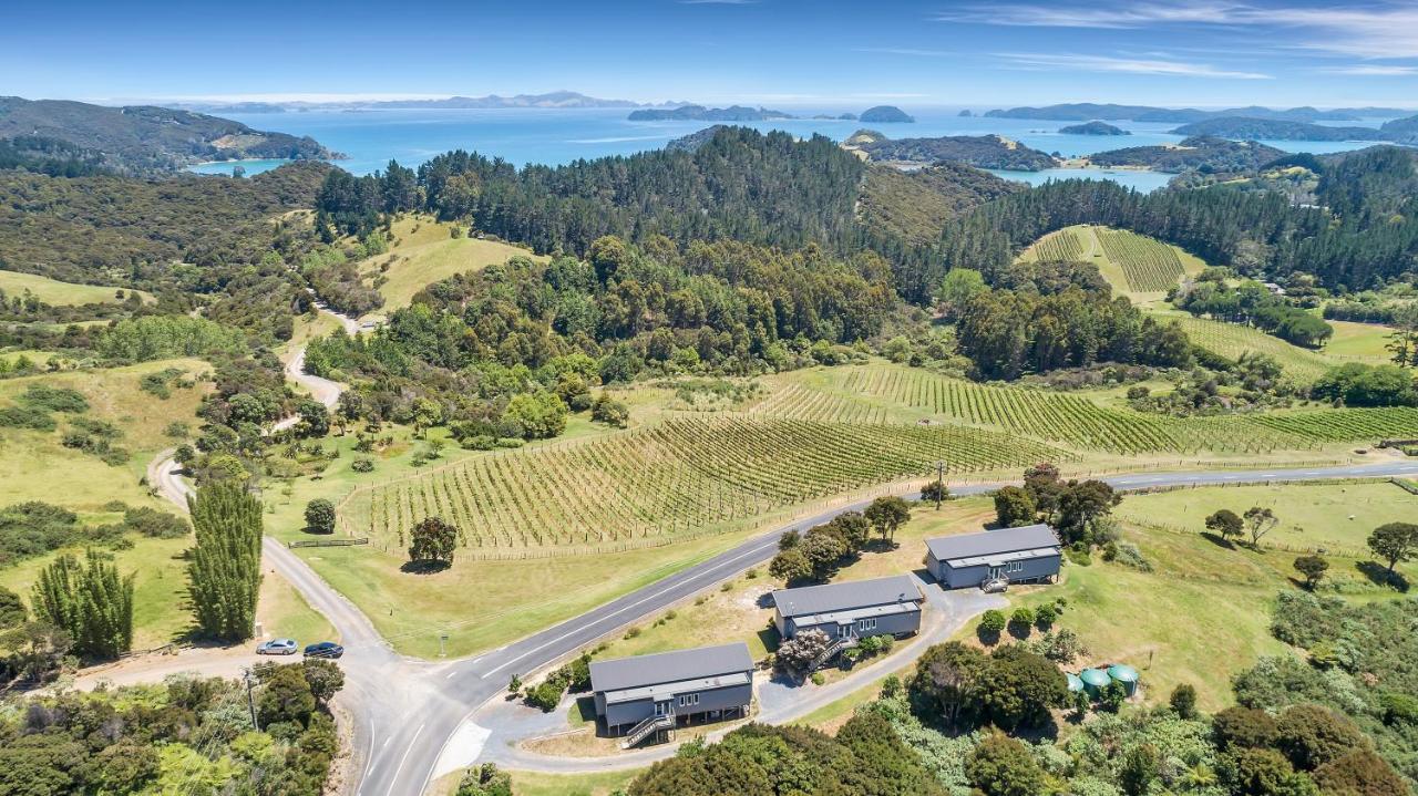 Paroa Bay Chalets - Te Whare Tui Russell Εξωτερικό φωτογραφία