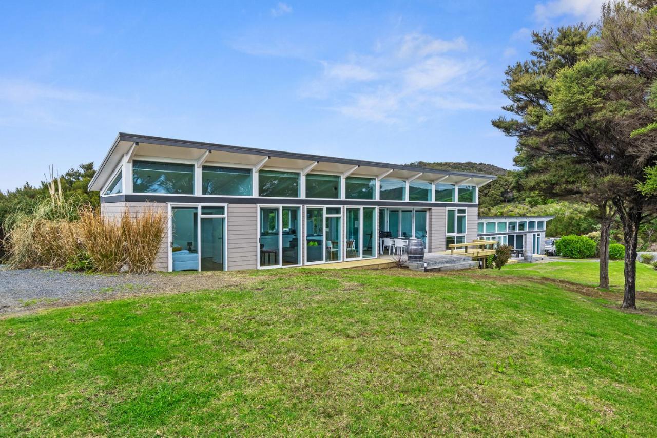 Paroa Bay Chalets - Te Whare Tui Russell Εξωτερικό φωτογραφία