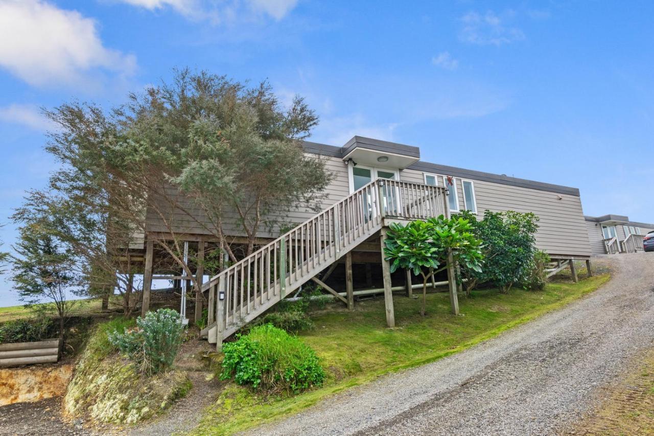 Paroa Bay Chalets - Te Whare Tui Russell Εξωτερικό φωτογραφία